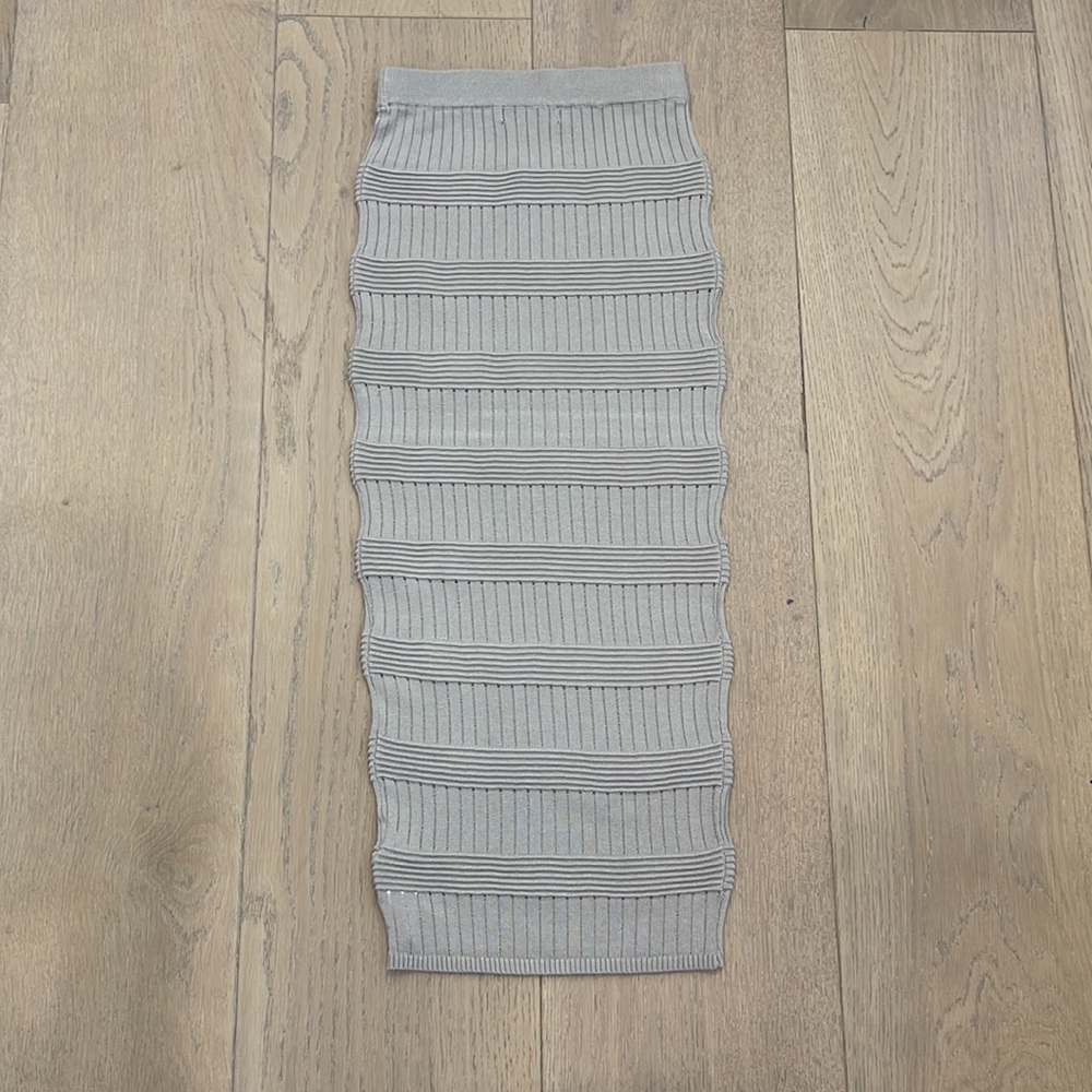 Gray Ribbed Knit Two-Piece Set - Picture 6 of 7